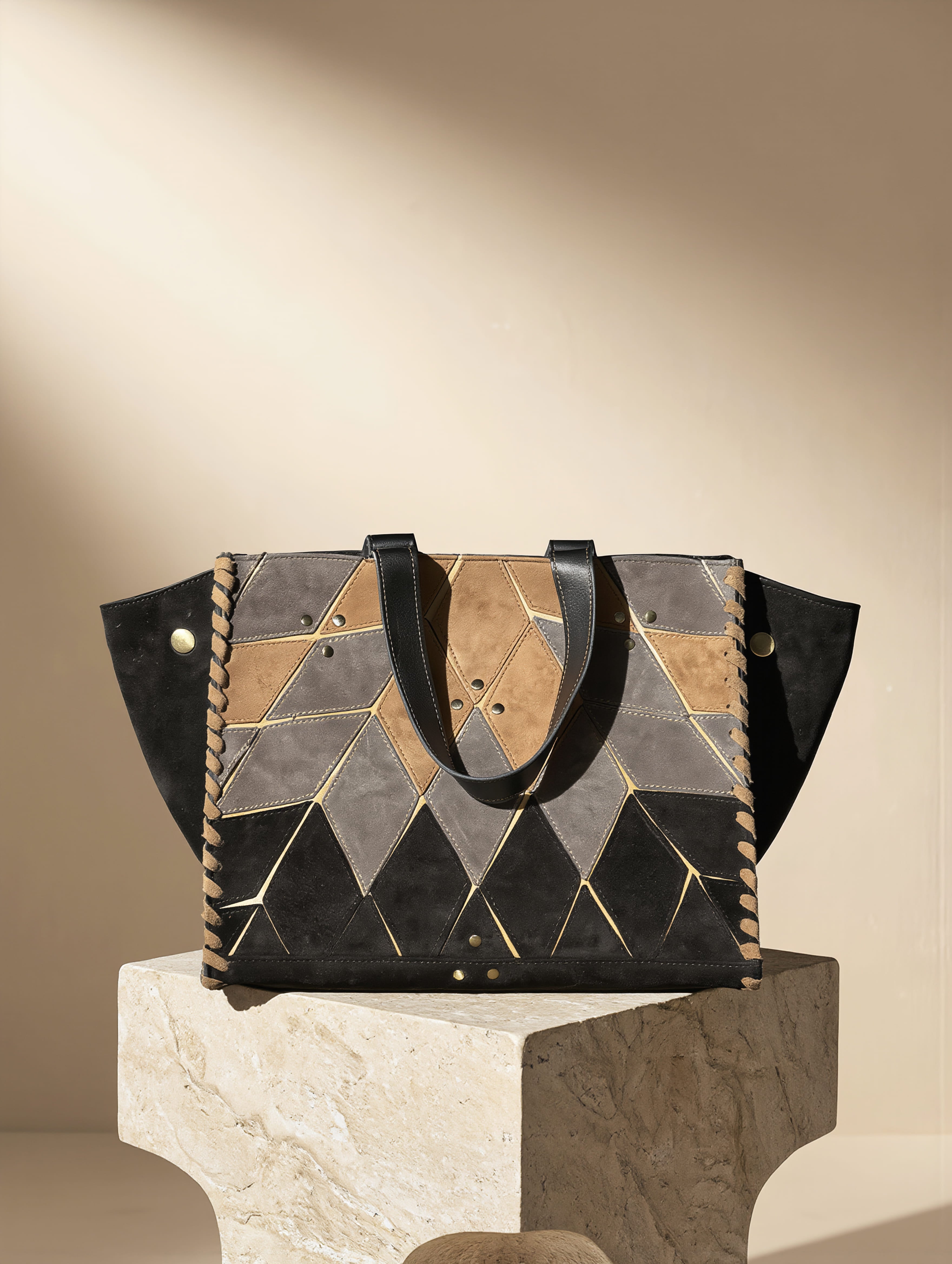 Atlas Black – Deep Black Matte